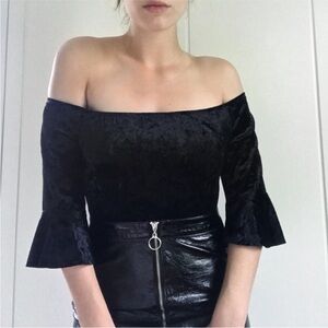 ❤️ Band of Gypsies Black Velvet Fitted Bodysuit